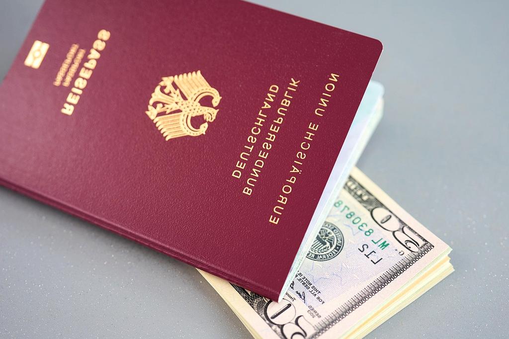 Imigrační formuláře a dokumenty